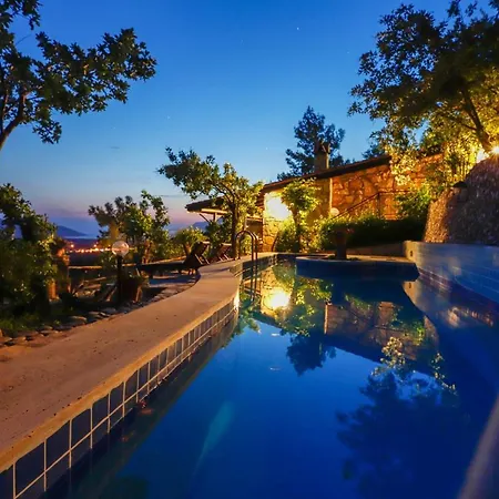 ヴィラ Exclusive With Breathtaking Views Mugla 1003 *